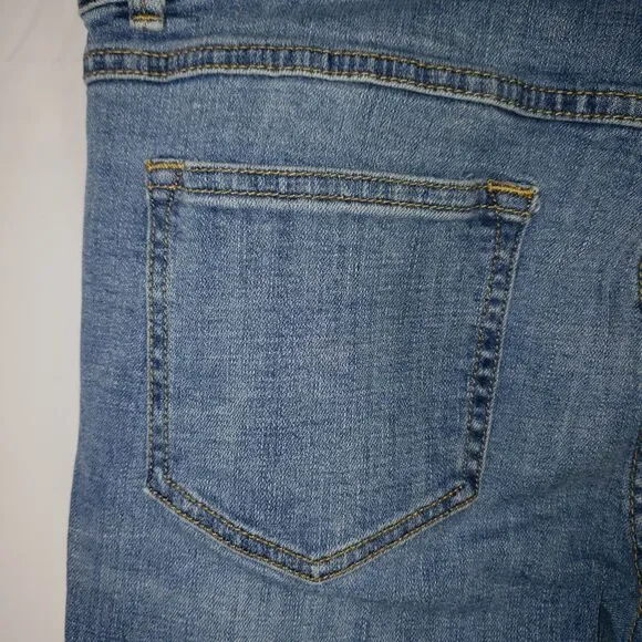 FREE PEOPLE Distressed with Holes Denim Flare Jeans Womens Size 30 - Picture 3 of 11